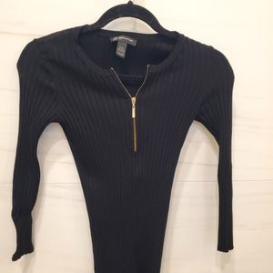INC ribbed long sleeve w gold zipper